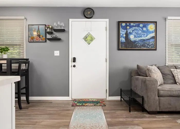 2bd In Close To Dt Peoria Ferienhaus