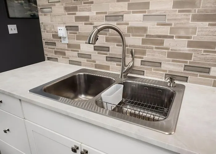 2bd In Close To Dt Peoria Ferienhaus *